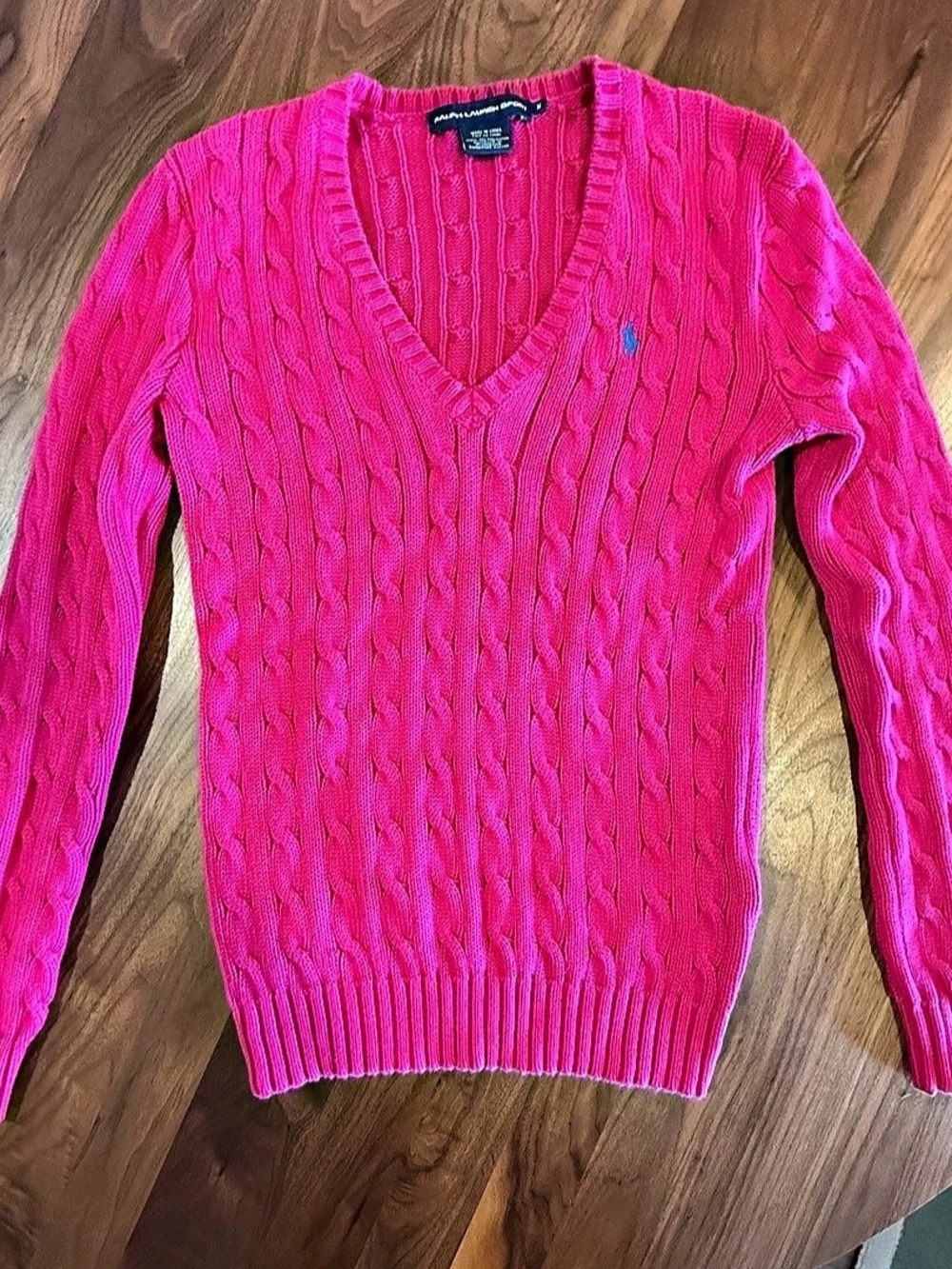 Ralph Lauren Cable Knit V-Neck Sweater in Fuchsia Pink Size Medium